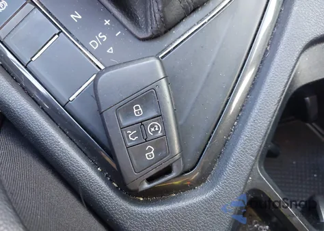 2018 Volkswagen Tiguan 2.0T Se/2.0T Sel из США, поврежденный, VIN 3VV3B7AX7JM037252